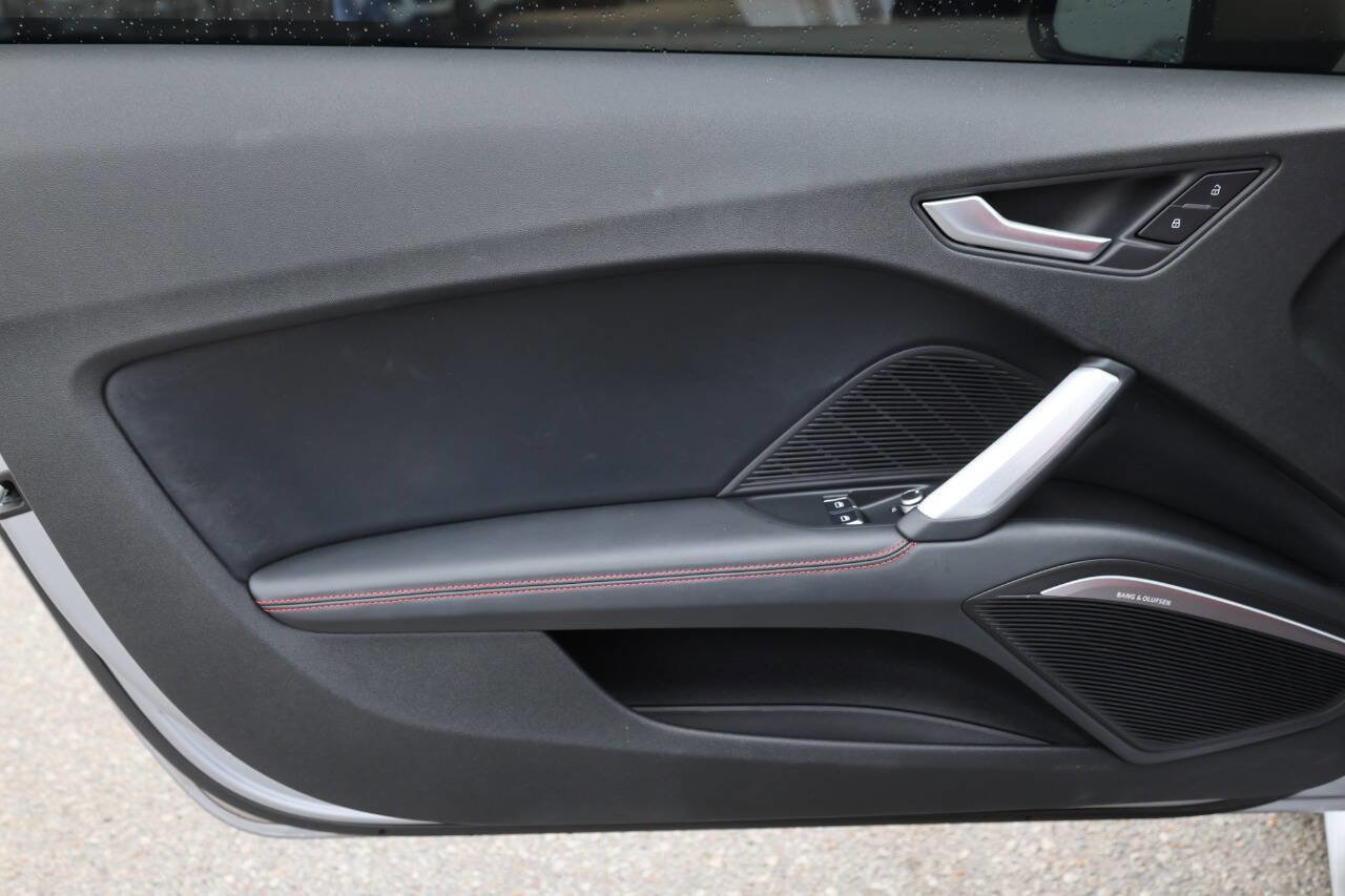 Used 2016 Audi TTS 2.0T Coupe AWD/4WD image 12