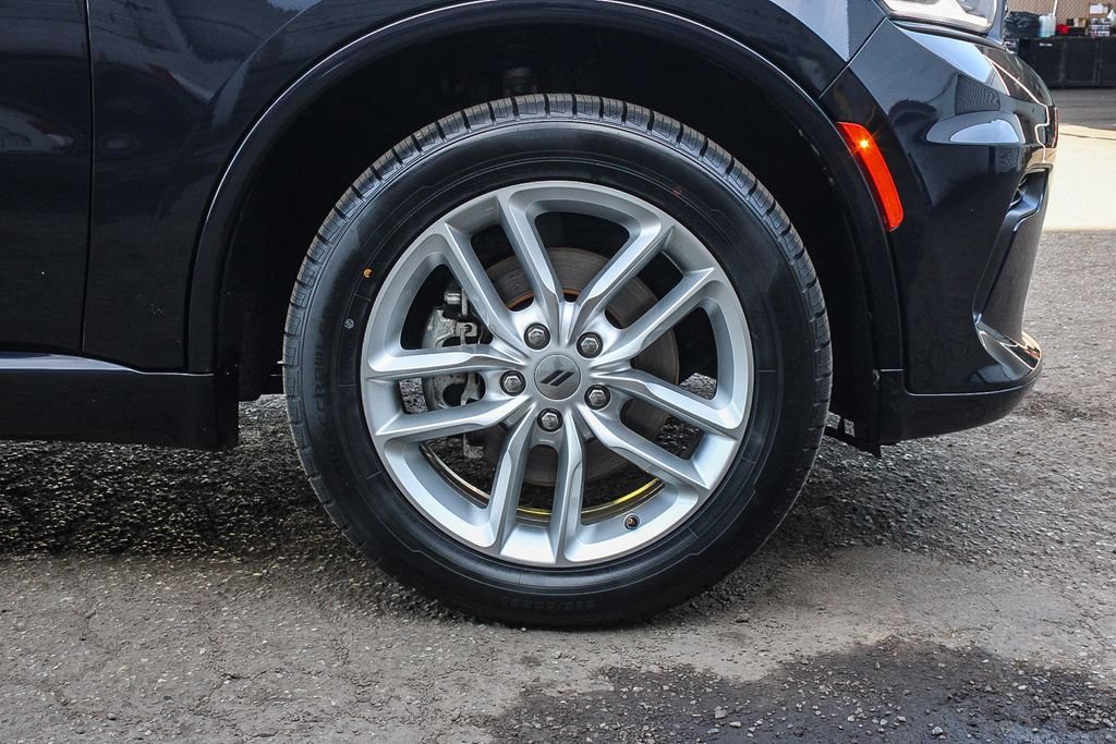 Used 2024 Dodge Durango GT AWD/4WD image 11