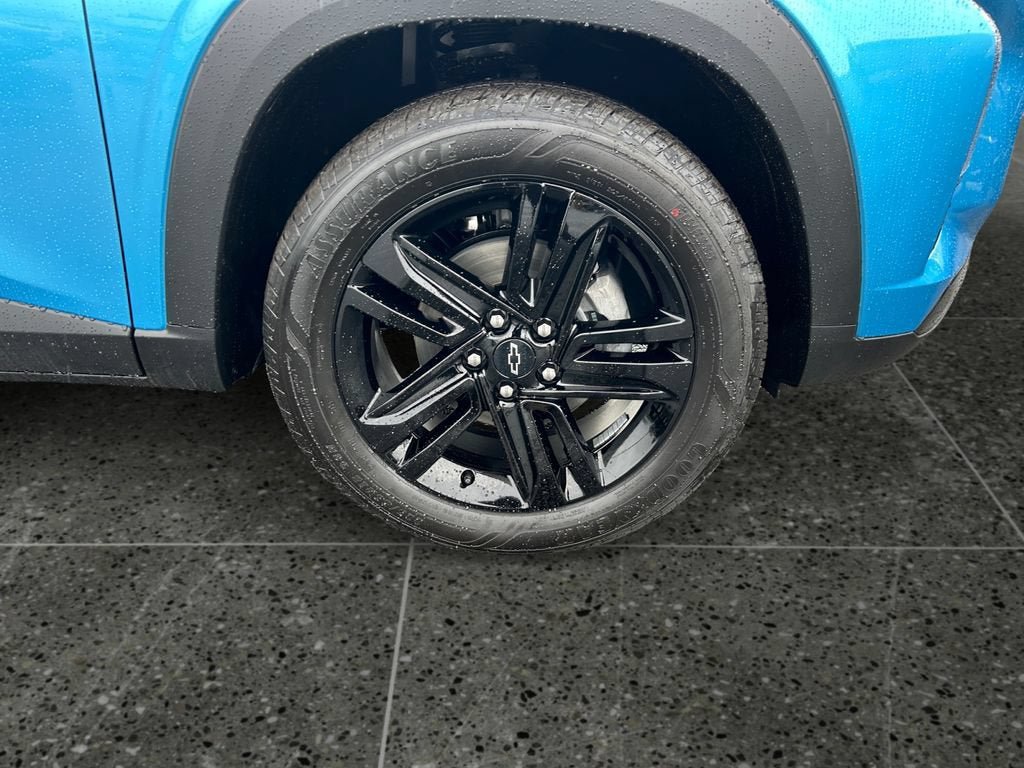 New 2026 Chevrolet Trax ACTIV w/ Sunroof Package FWD image 9