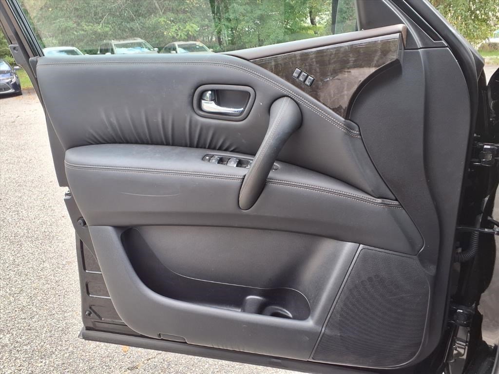 Used 2024 Nissan Armada Platinum w/ Captain's Chairs Package image 14