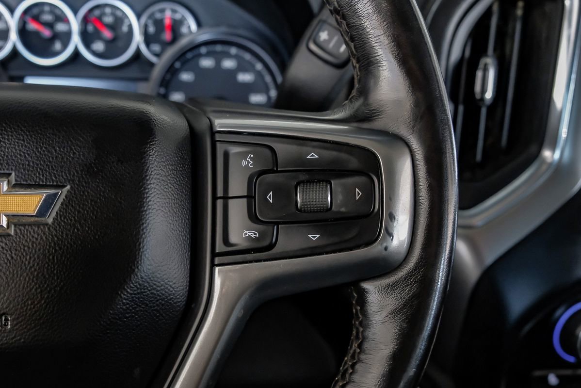 Used 2022 Chevrolet Silverado 3500 LT w/ Convenience Package image 18