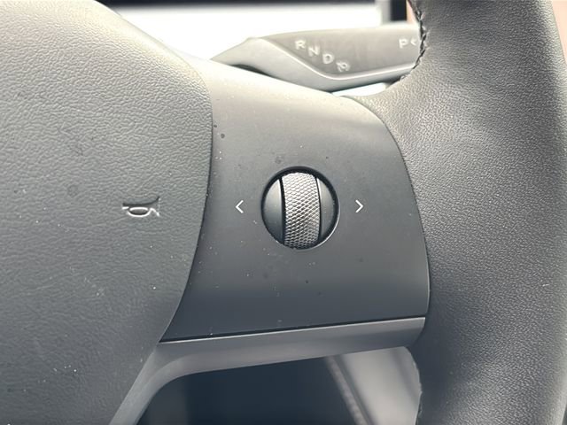 Used 2023 Tesla Model 3 Standard Range image 27