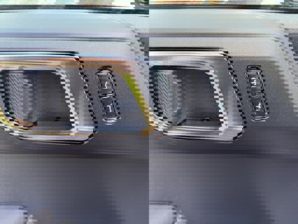 New 2025 Ford Bronco Outer Banks image 11