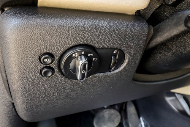 Used 2019 MINI Cooper S image 38