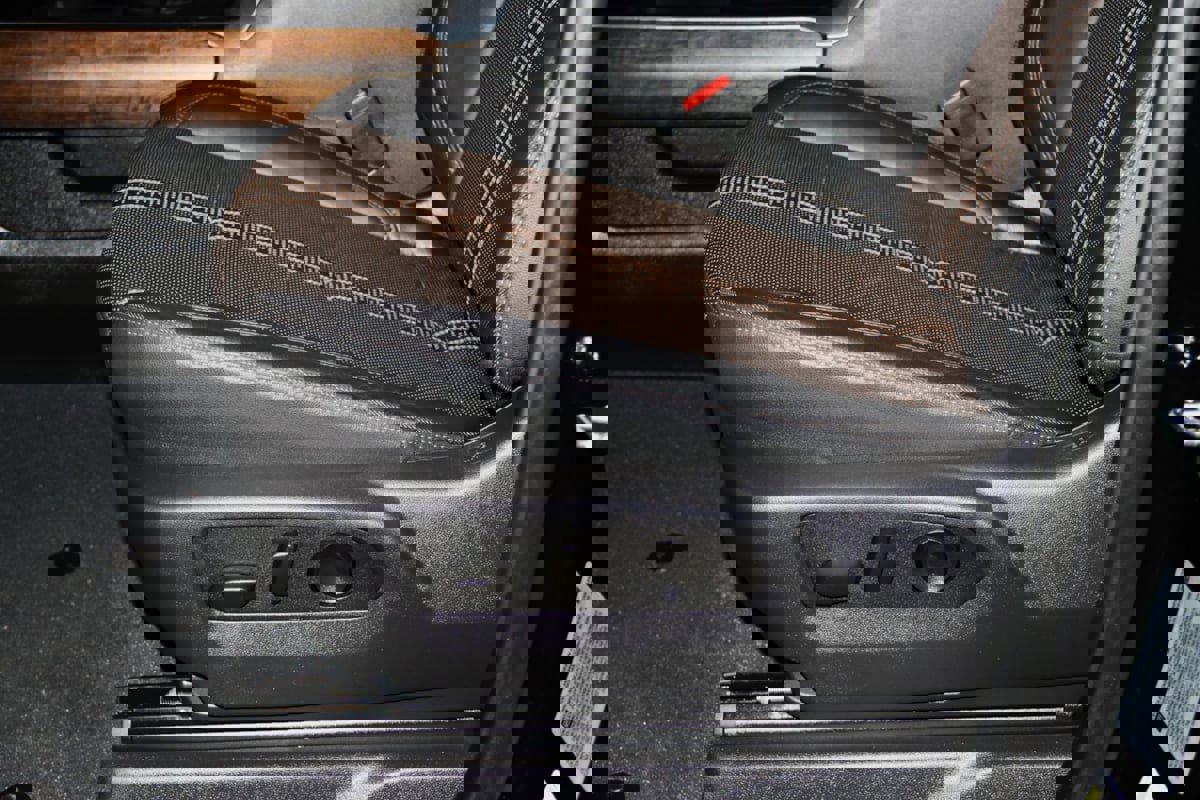 Used 2025 Chevrolet Silverado 2500 High Country w/ Technology Package image 41