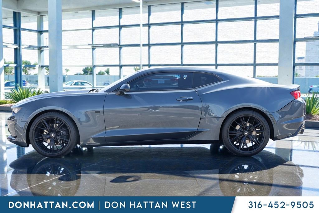 Used 2020 Chevrolet Camaro LT RWD video 2