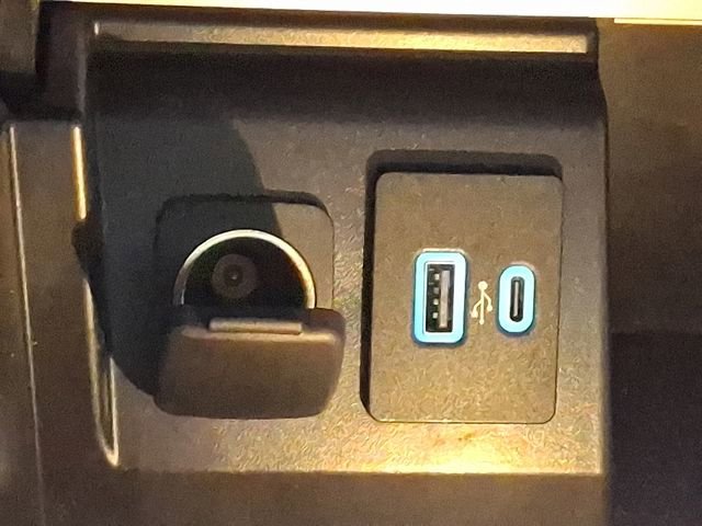 Used 2021 Ford Explorer XLT w/ Class III Trailer Tow Package image 24