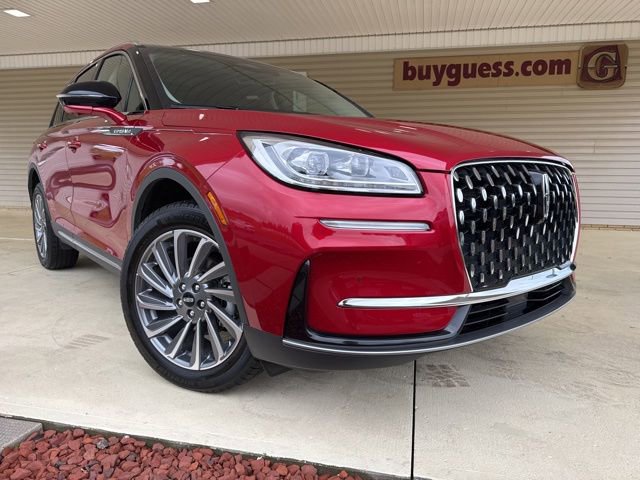 Used 2023 Lincoln Corsair Reserve w/ Equipment Group 201A AWD/4WD image 2