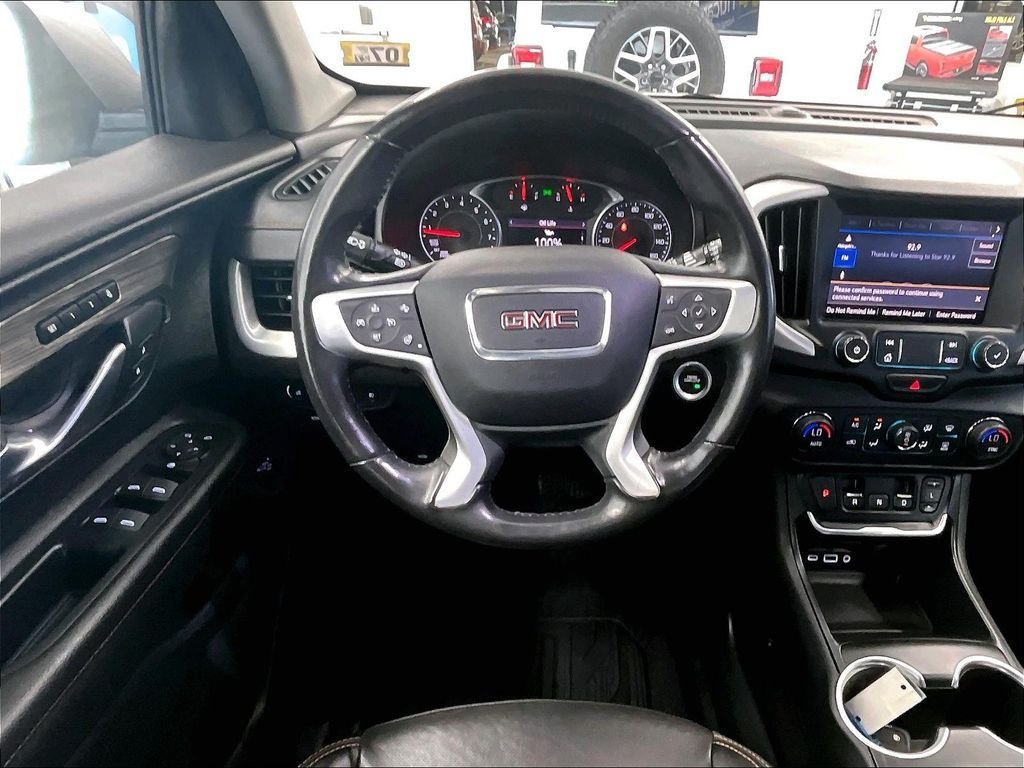 Used 2020 GMC Terrain SLT w/ Preferred Package AWD/4WD image 17