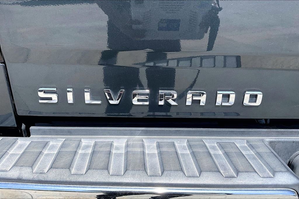 Used 2017 Chevrolet Silverado 1500 LT w/ All Star Edition image 24