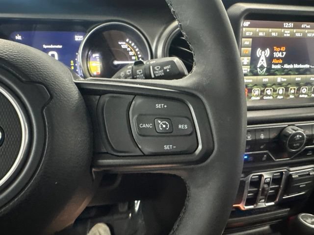 Used 2023 Jeep Wrangler Unlimited w/ Cold Weather Group AWD/4WD image 34