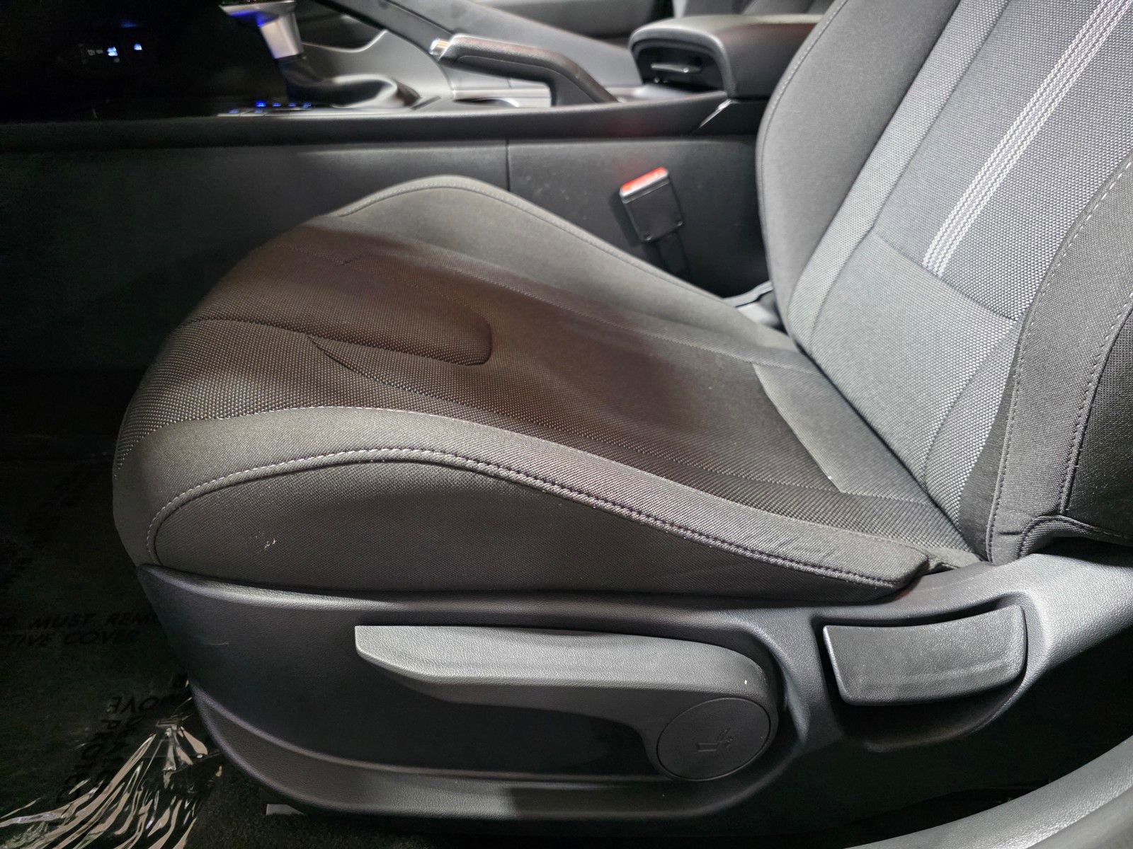 Used 2026 Hyundai Elantra SE image 23