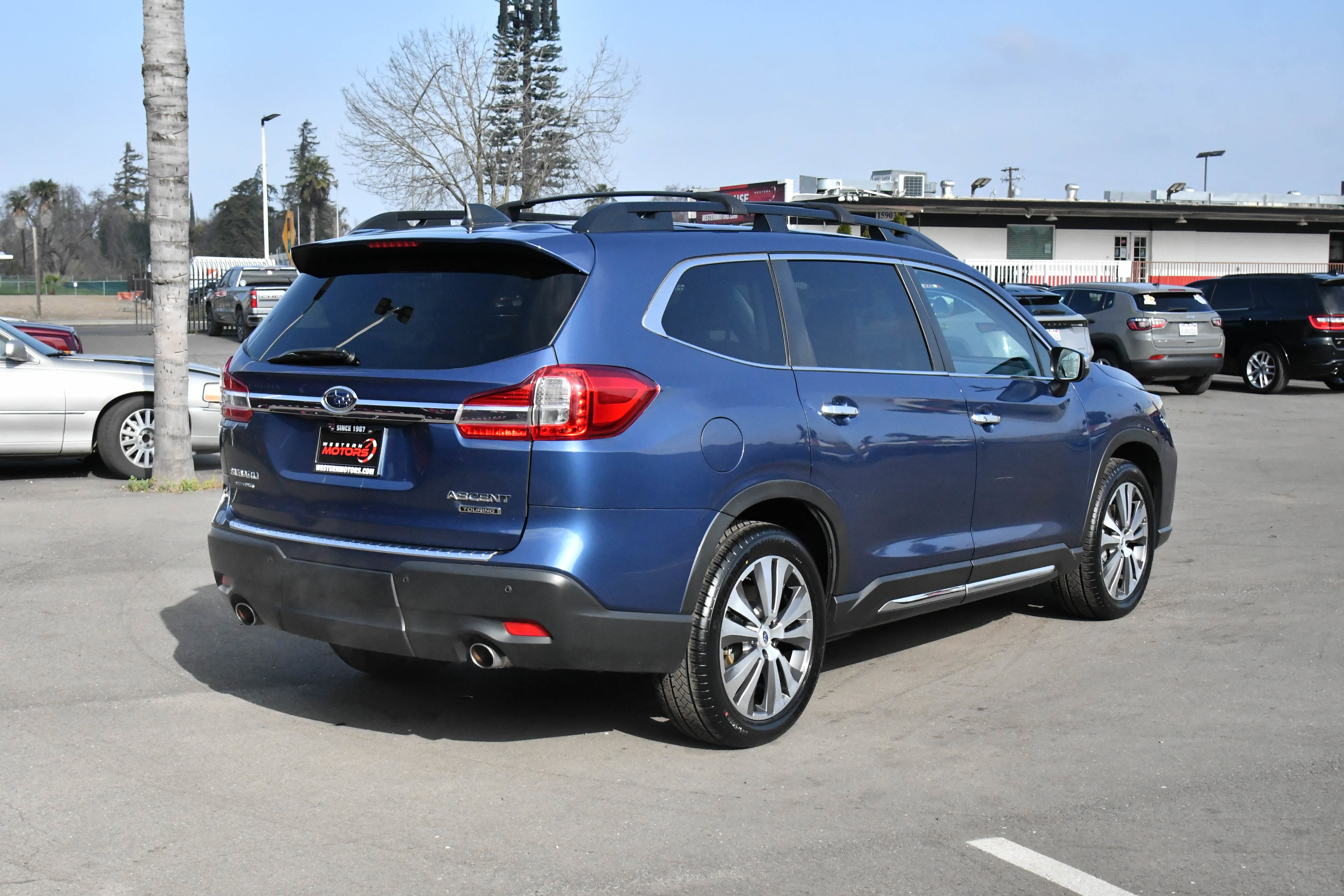 Used 2022 Subaru Ascent Touring image 8
