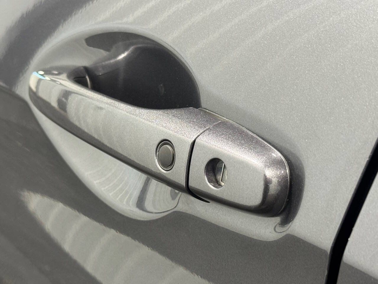 Used 2016 Honda CR-V EX-L image 7