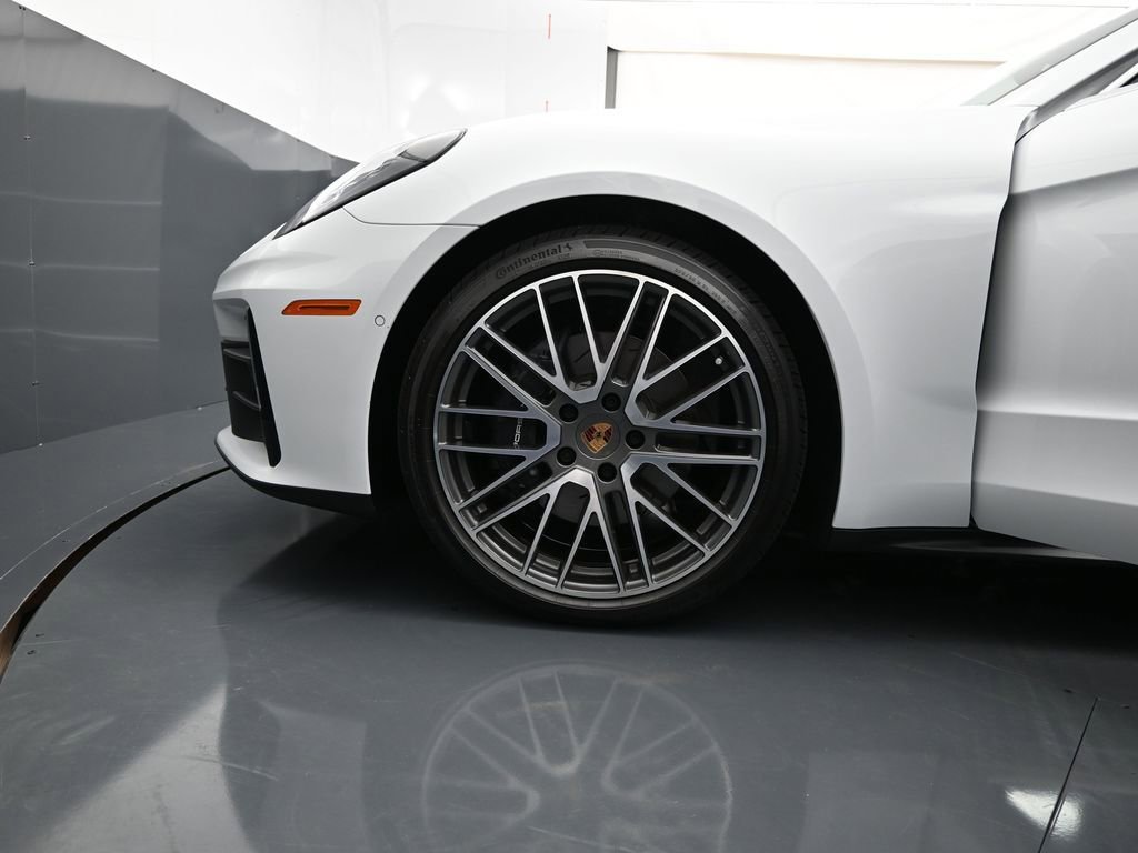 New 2026 Porsche Panamera 4 image 6