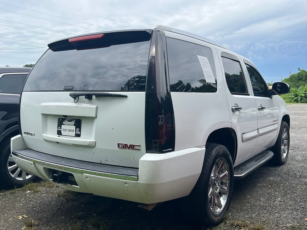 Used 2007 GMC Yukon Denali AWD/4WD image 3