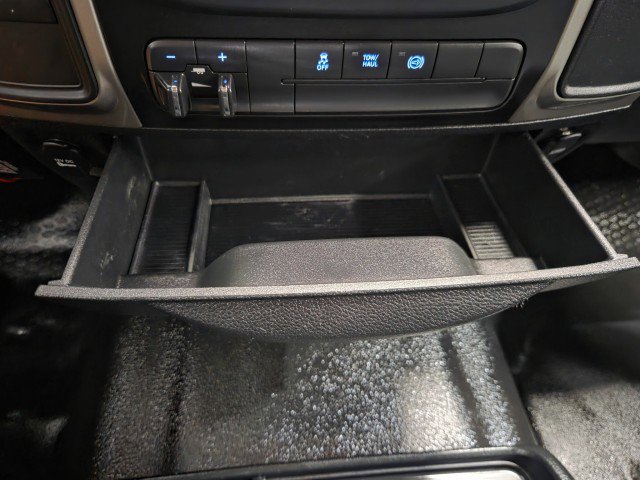 Used 2018 RAM 3500 SLT w/ Cold Weather Group image 55