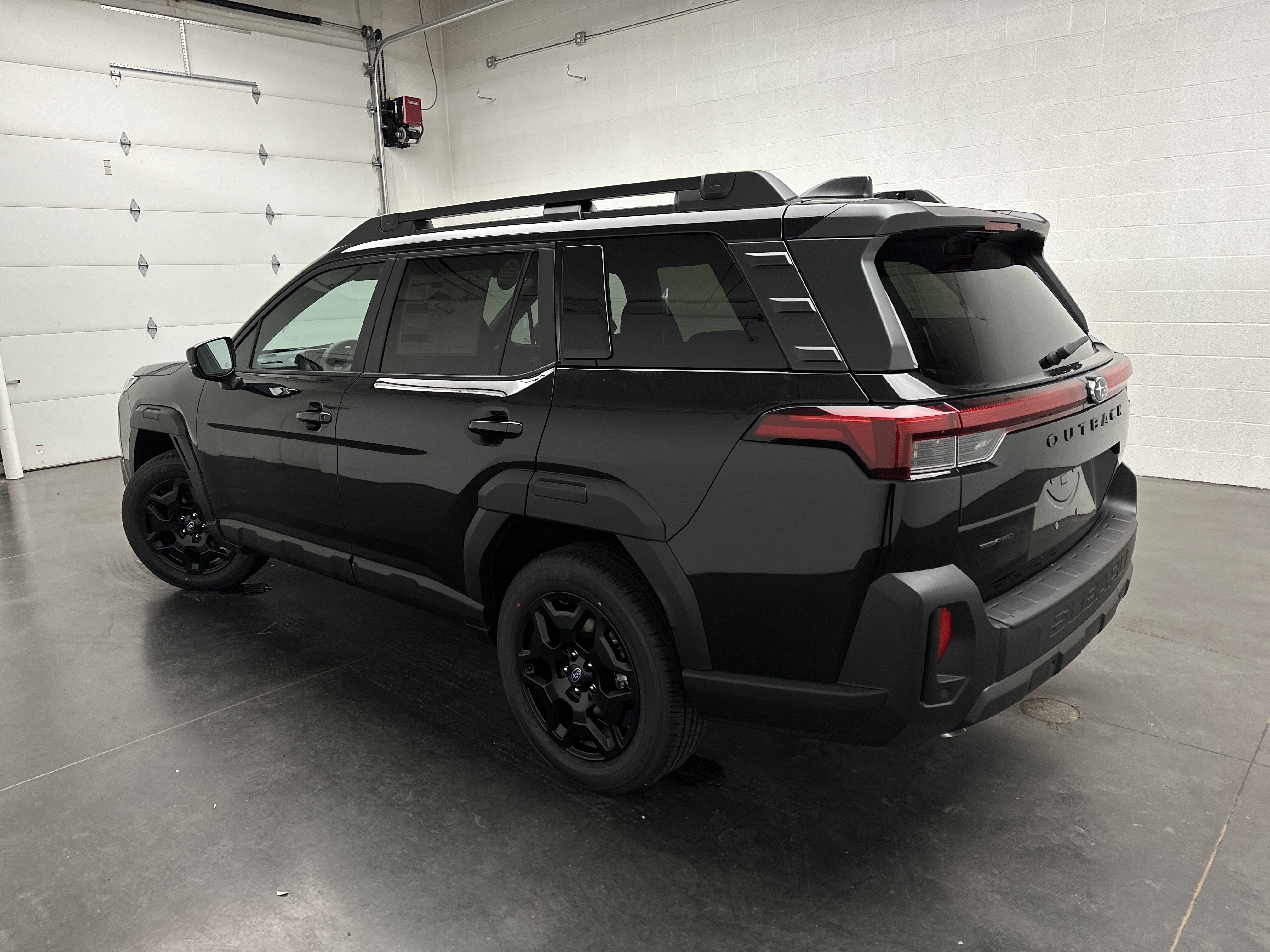 New 2026 Subaru Outback Limited AWD/4WD image 6