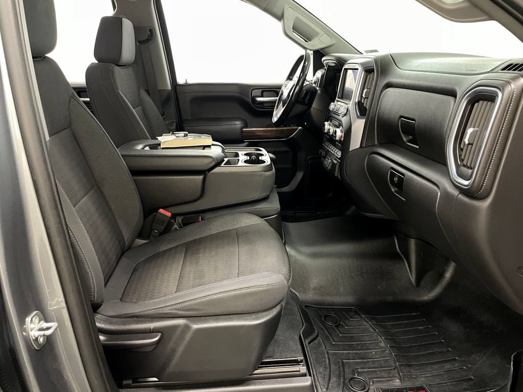 Used 2019 GMC Sierra 1500 SLE w/ SLE Value Package AWD/4WD image 34