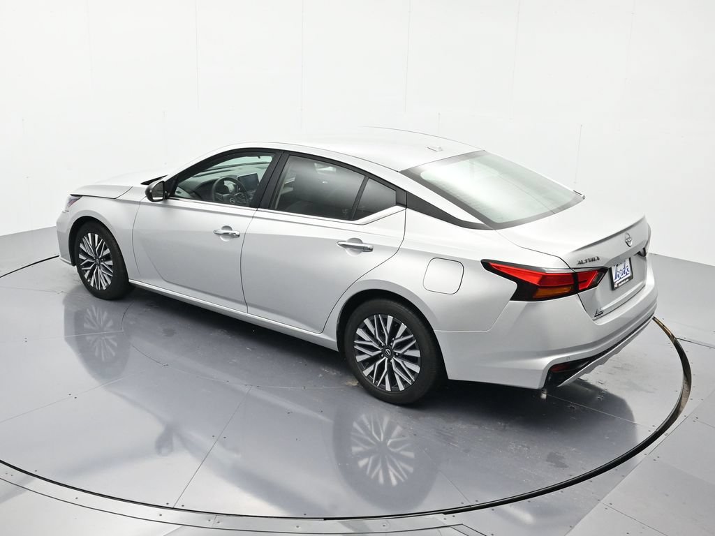 Certified 2025 Nissan Altima 2.5 SV FWD image 34