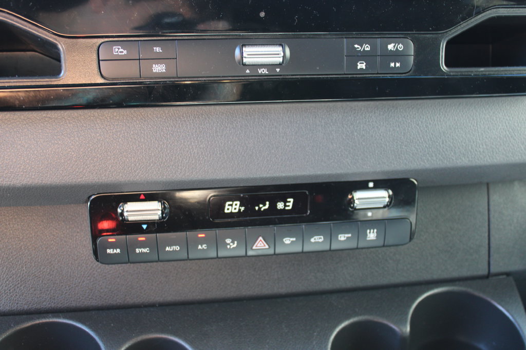 Used 2025 Mercedes-Benz Sprinter 2500 image 17