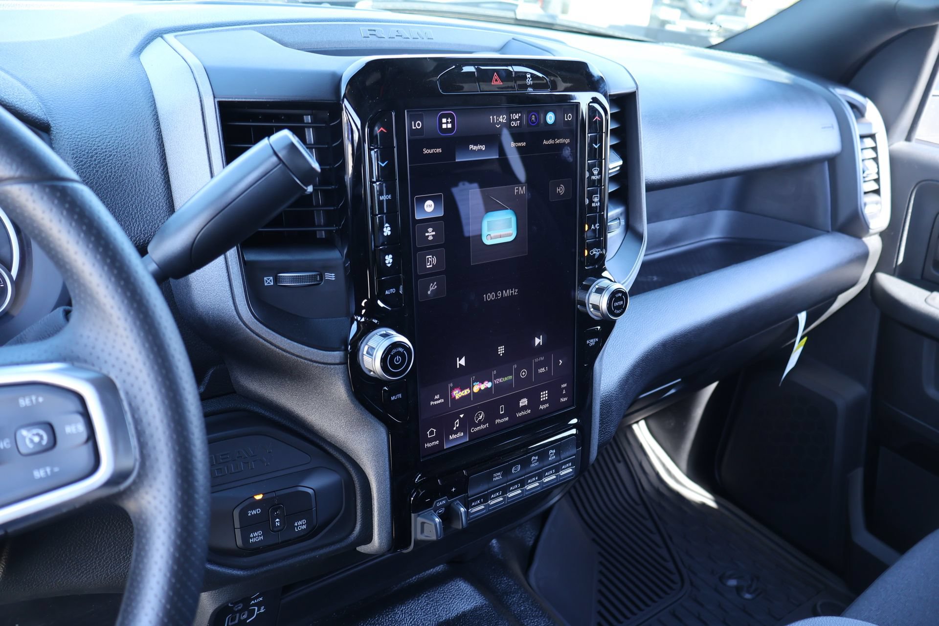 New 2027 RAM 3500 Tradesman AWD/4WD image 5