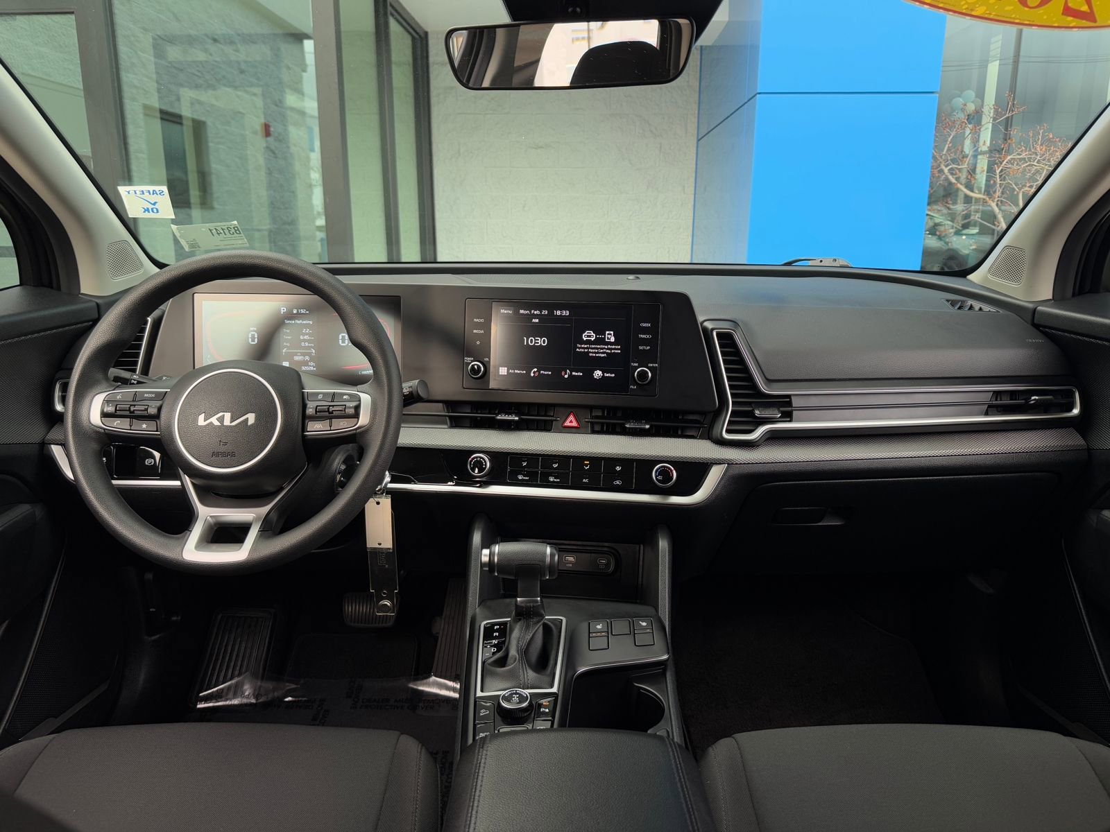 Used 2024 Kia Sportage LX image 14