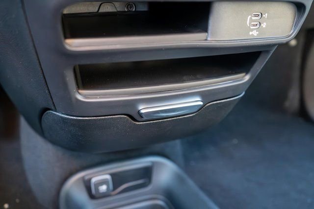 New 2026 Chrysler Pacifica Select image 24