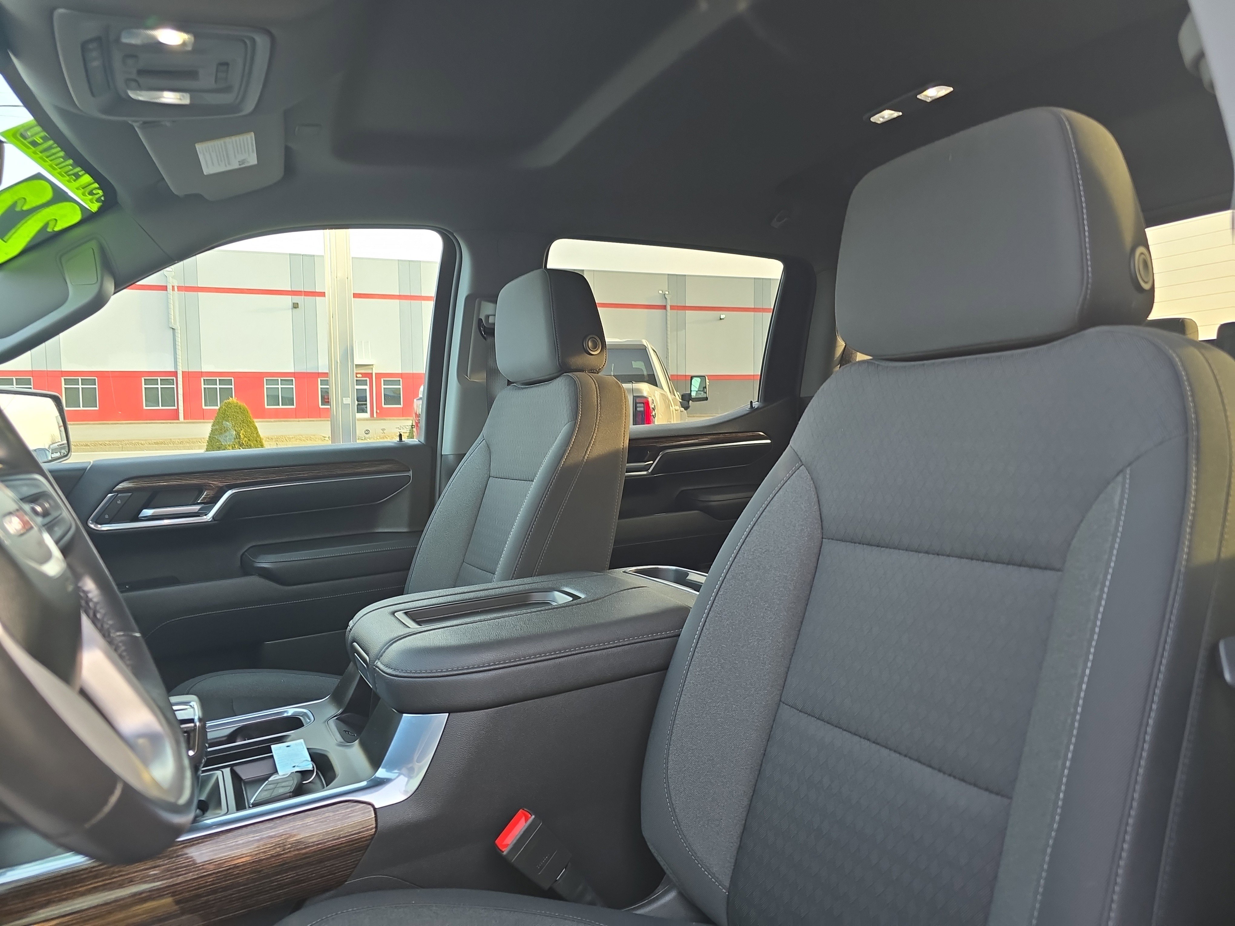 Used 2022 GMC Sierra 1500 Elevation w/ Preferred Package image 13