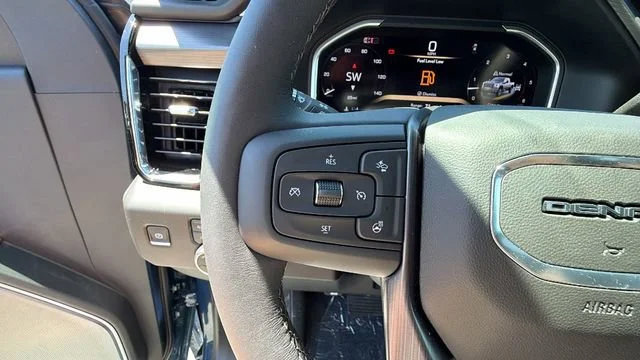 New 2026 GMC Sierra 2500 Denali Ultimate AWD/4WD image 32