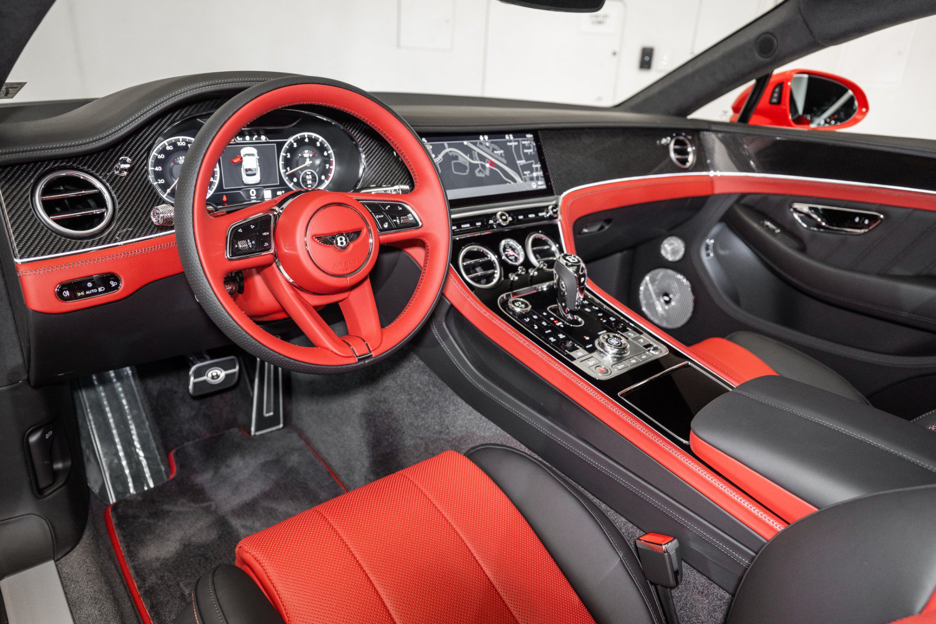 New 2024 Bentley Continental GT V8 AWD/4WD image 16