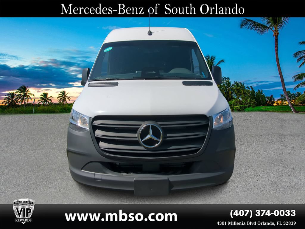 Used 2025 Mercedes-Benz Sprinter 2500 image 18