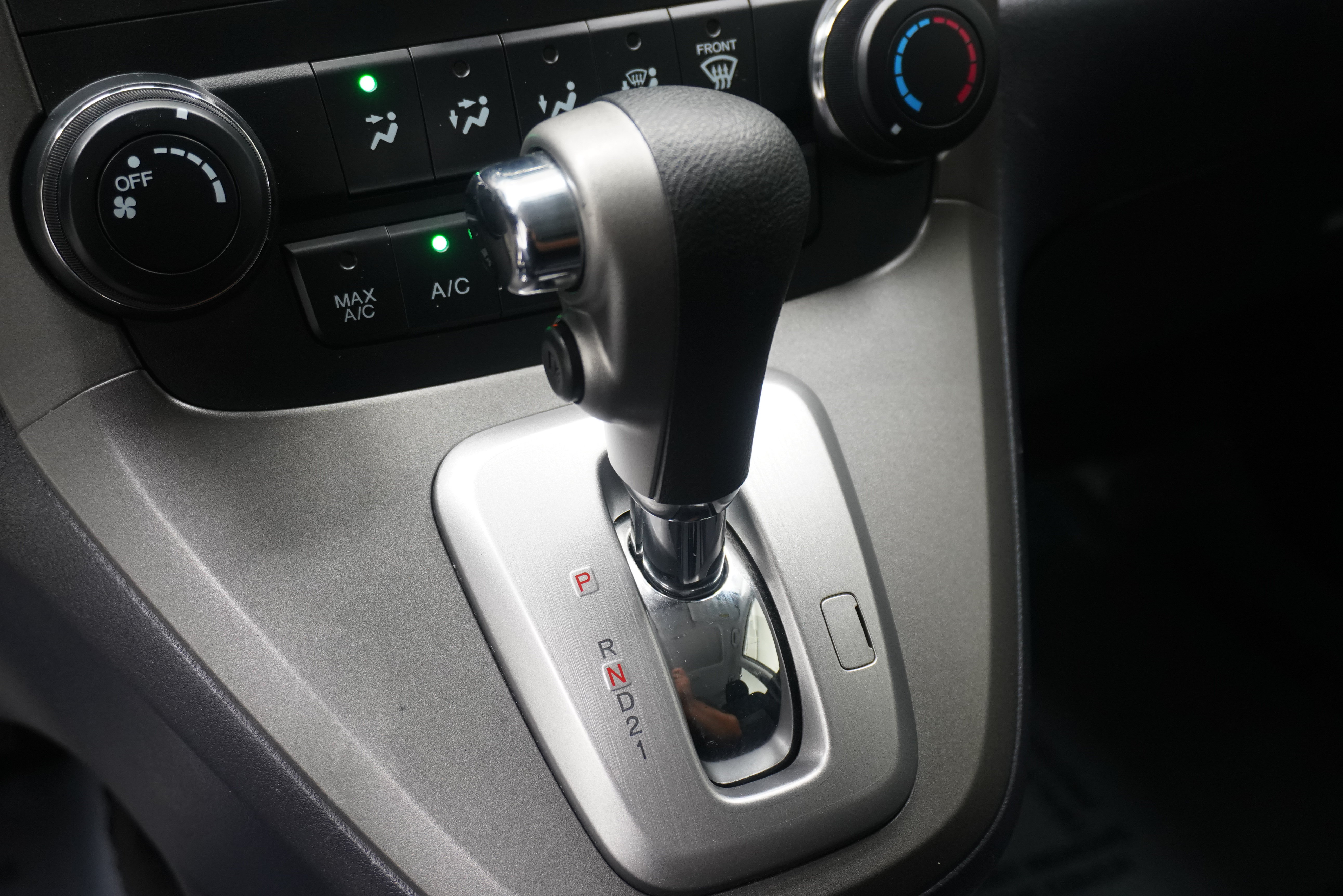 Used 2010 Honda CR-V EX image 16