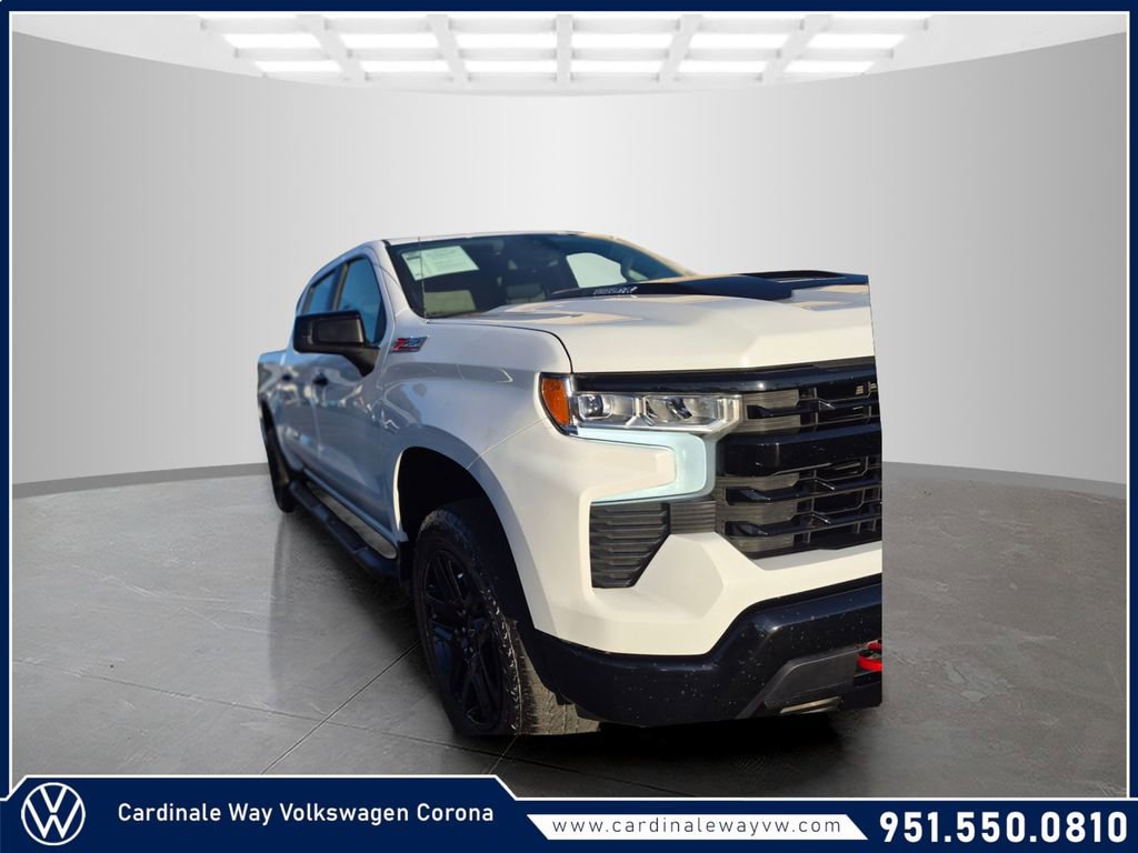 Used 2025 Chevrolet Silverado 1500 LT Trail Boss w/ Protection Package image 1