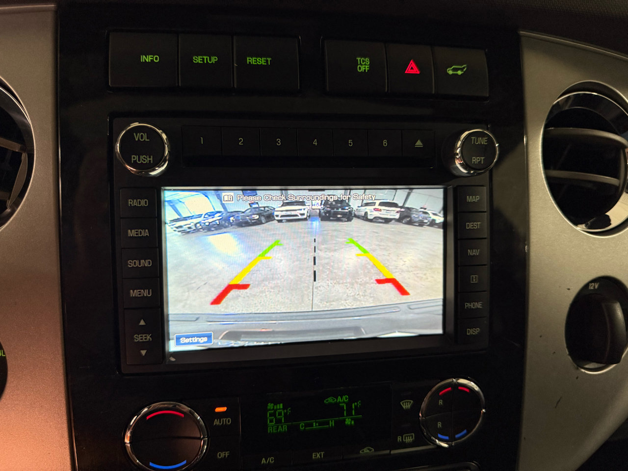 Used 2014 Ford Expedition Limited w/ Equipment Group 301A image 19