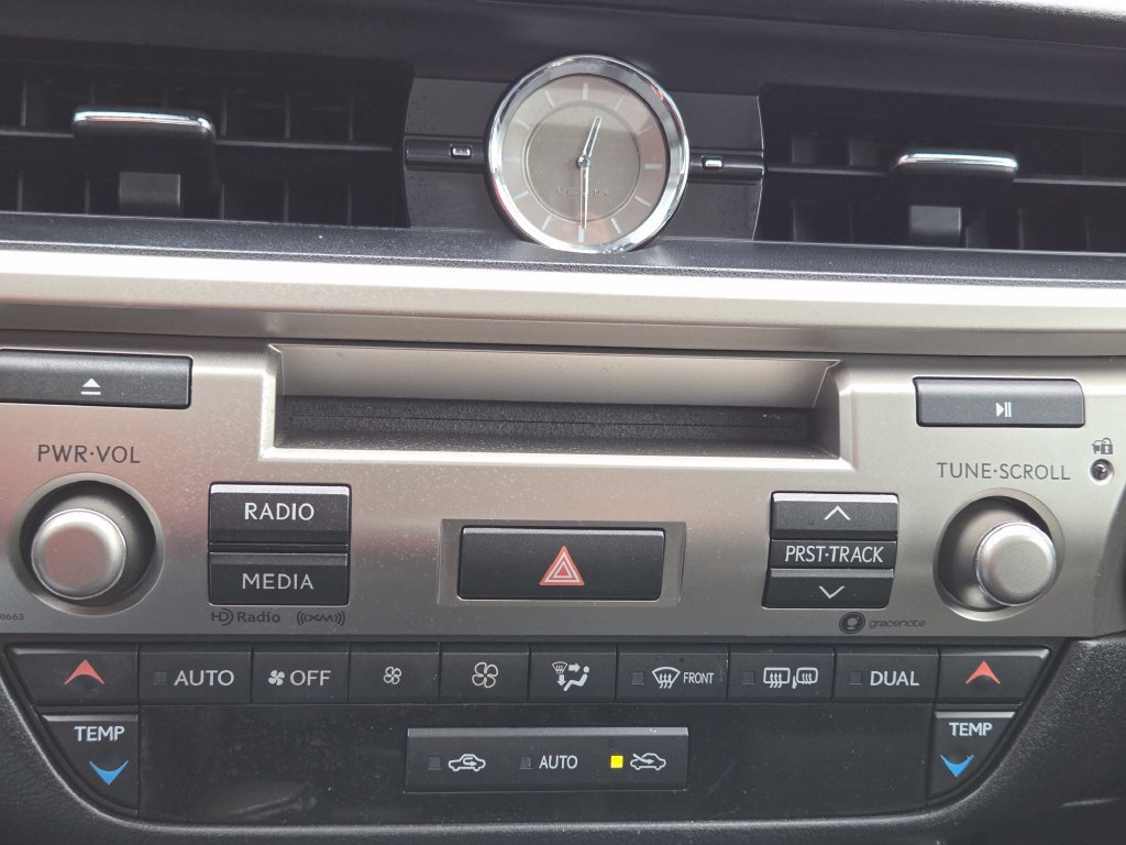 Used 2017 Lexus ES 350 w/ Premium Package FWD image 15