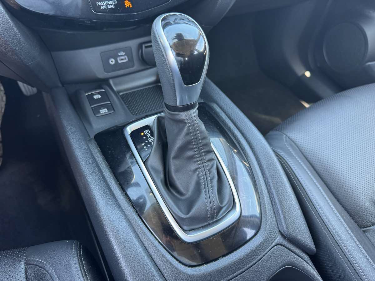 Used 2022 Nissan Rogue Sport SL w/ Premium Package AWD/4WD image 32