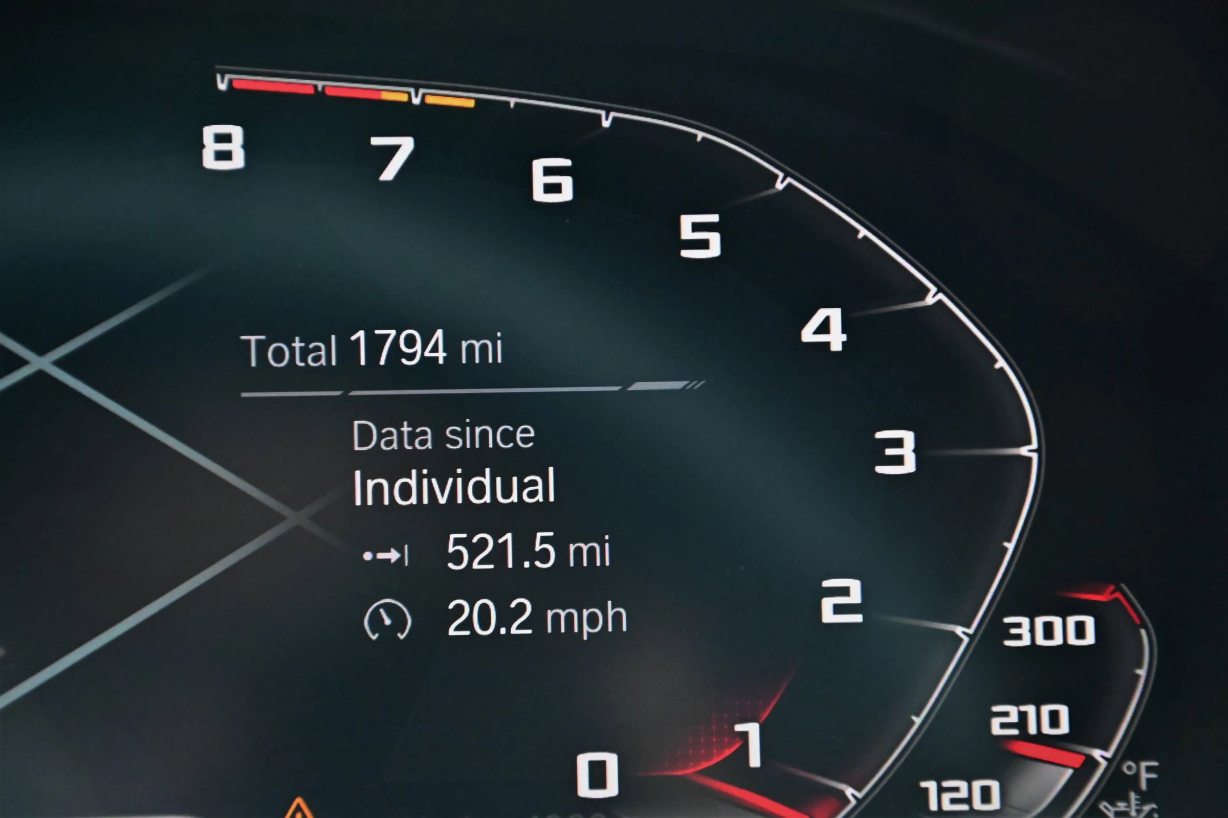 Used 2020 BMW M8 Convertible 2D w/ M Carbon Exterior Package image 28