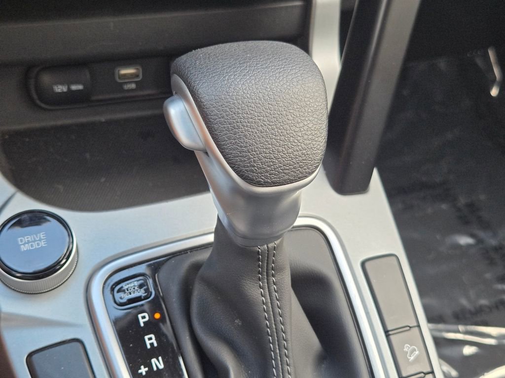 Certified 2026 Kia Seltos LX FWD image 28