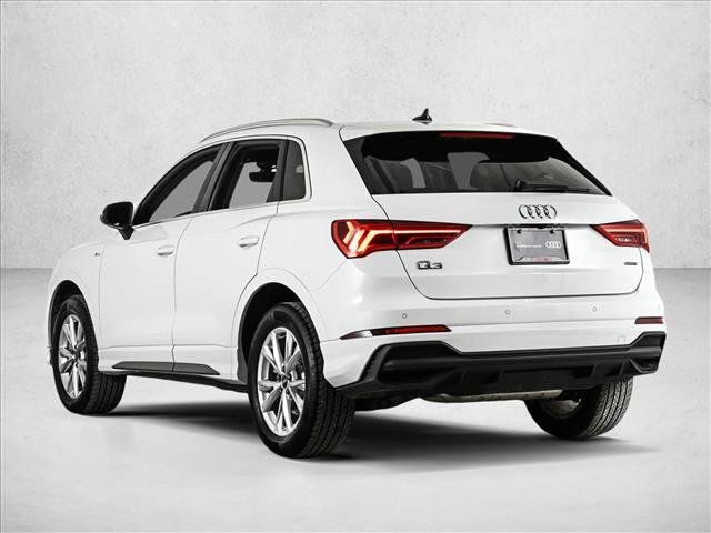 Certified 2025 Audi Q3 2.0T Premium w/ Convenience Package image 8