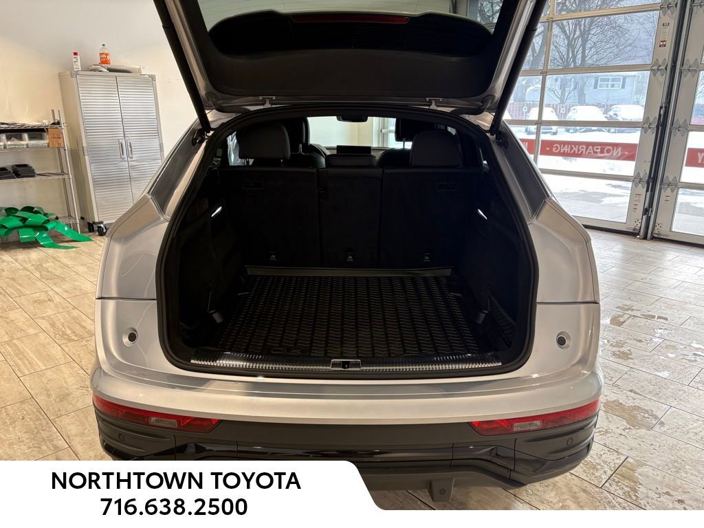 Used 2022 Audi Q5 2.0T Premium Plus image 6