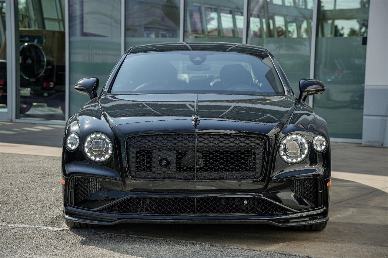 New 2025 Bentley Flying Spur Plug-In Hybrid image 10