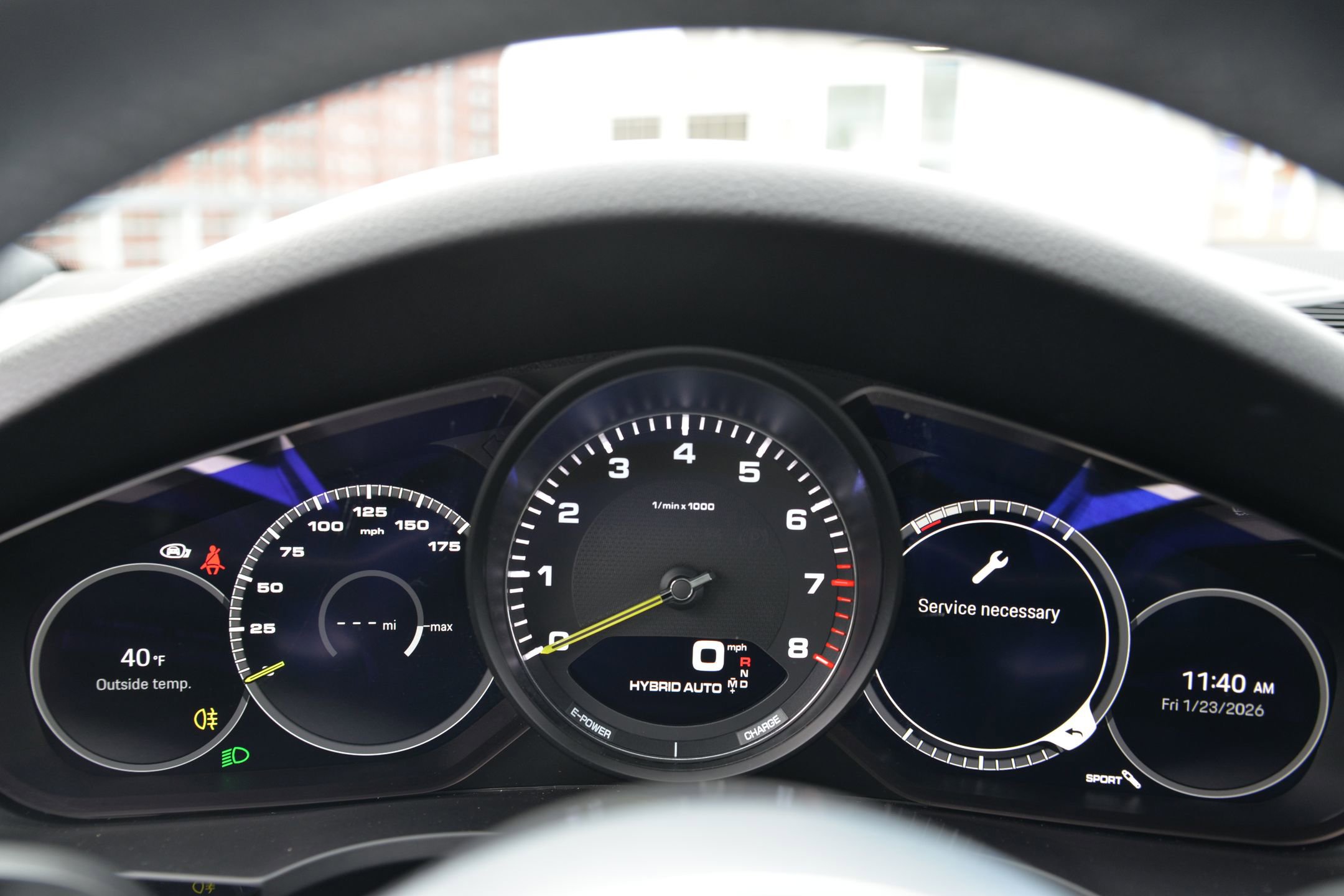 Certified 2022 Porsche Cayenne Platinum Edition image 20