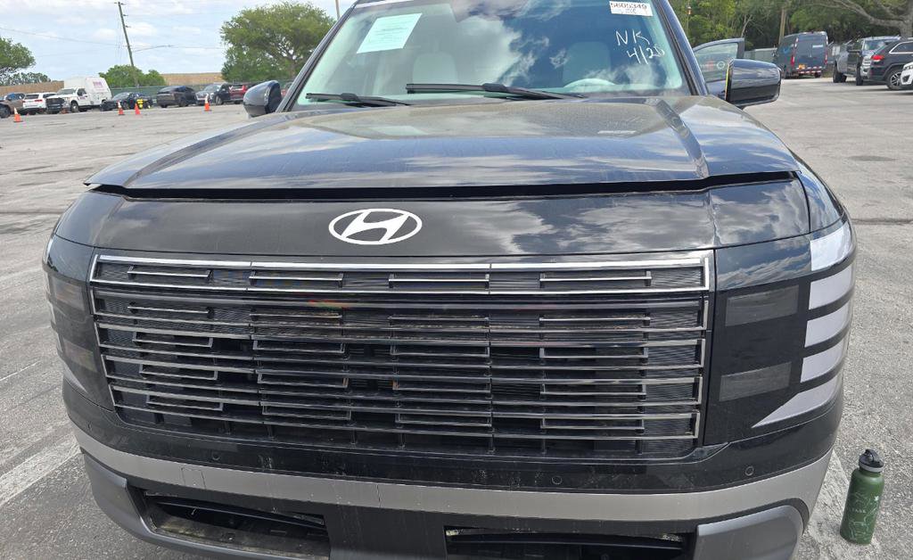 Used 2026 Hyundai Palisade SEL FWD image 2