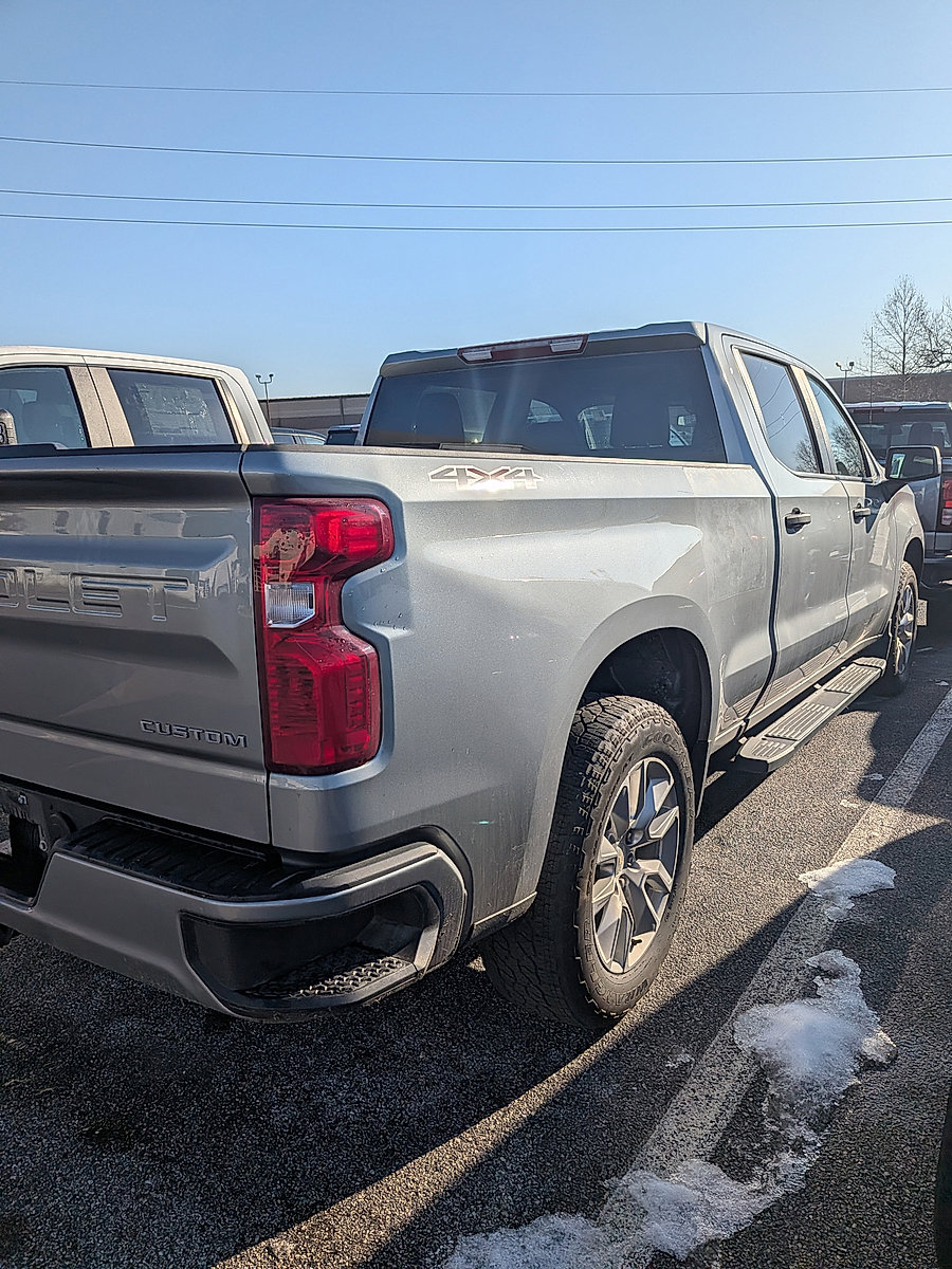 Certified 2023 Chevrolet Silverado 1500 Custom image 4