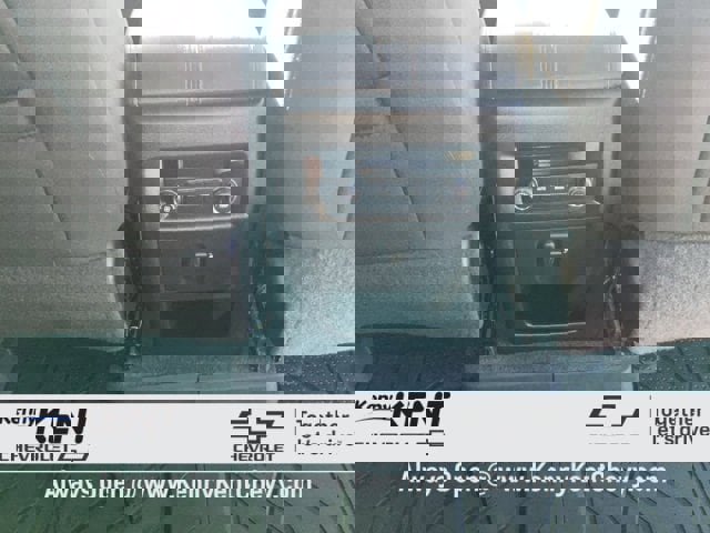 Used 2019 Chevrolet Traverse LT image 13