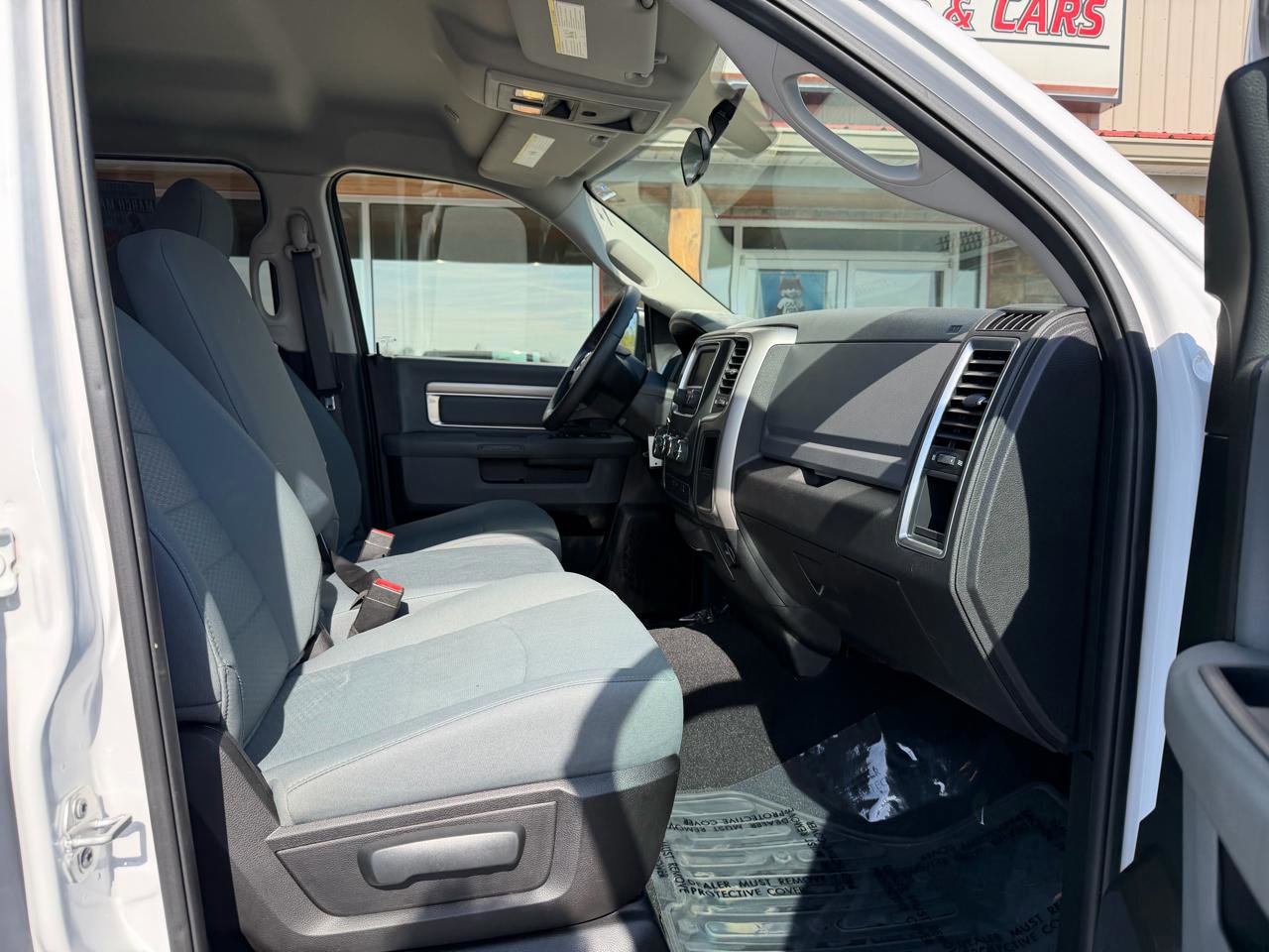 Used 2019 RAM 1500 Classic SLT w/ Protection Group AWD/4WD image 22