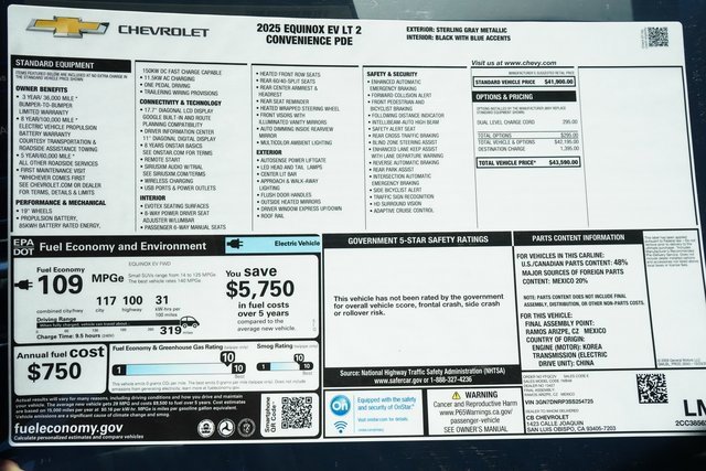 New 2025 Chevrolet Equinox EV LT image 31