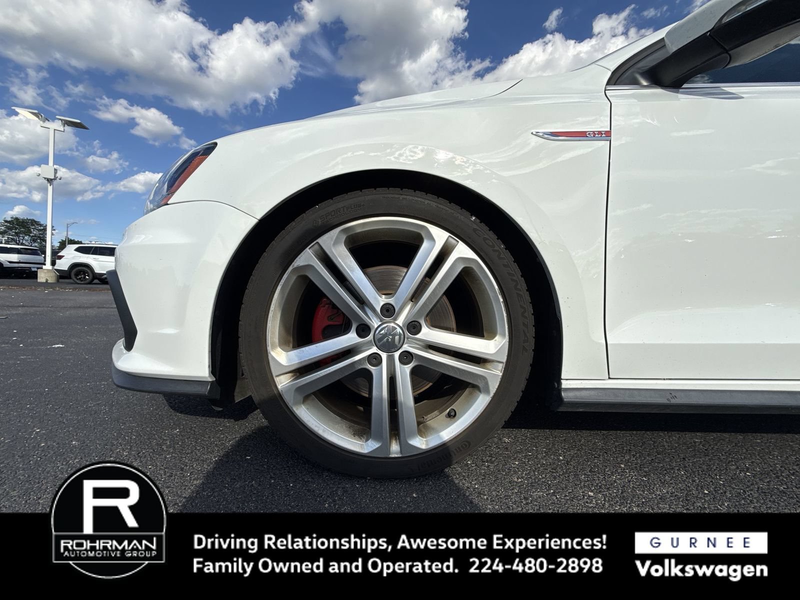 Used 2017 Volkswagen Jetta GLI FWD image 11