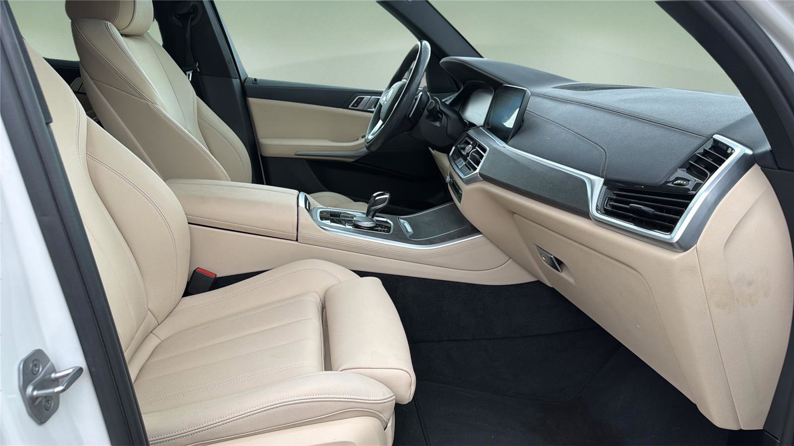 Used 2021 BMW X5 sDrive40i RWD image 11
